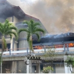 Gedung DPRD NTB Dibakar Imbas Kemarah Masa Aksi Demo